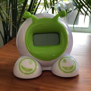 Onaroo OK To Wake Alarm Clock